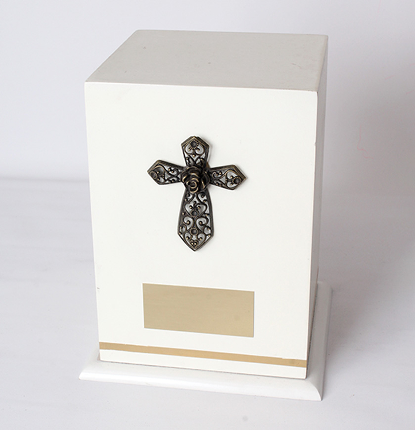 urnas-monarca-img-producto-urna-filo-dorado-torre